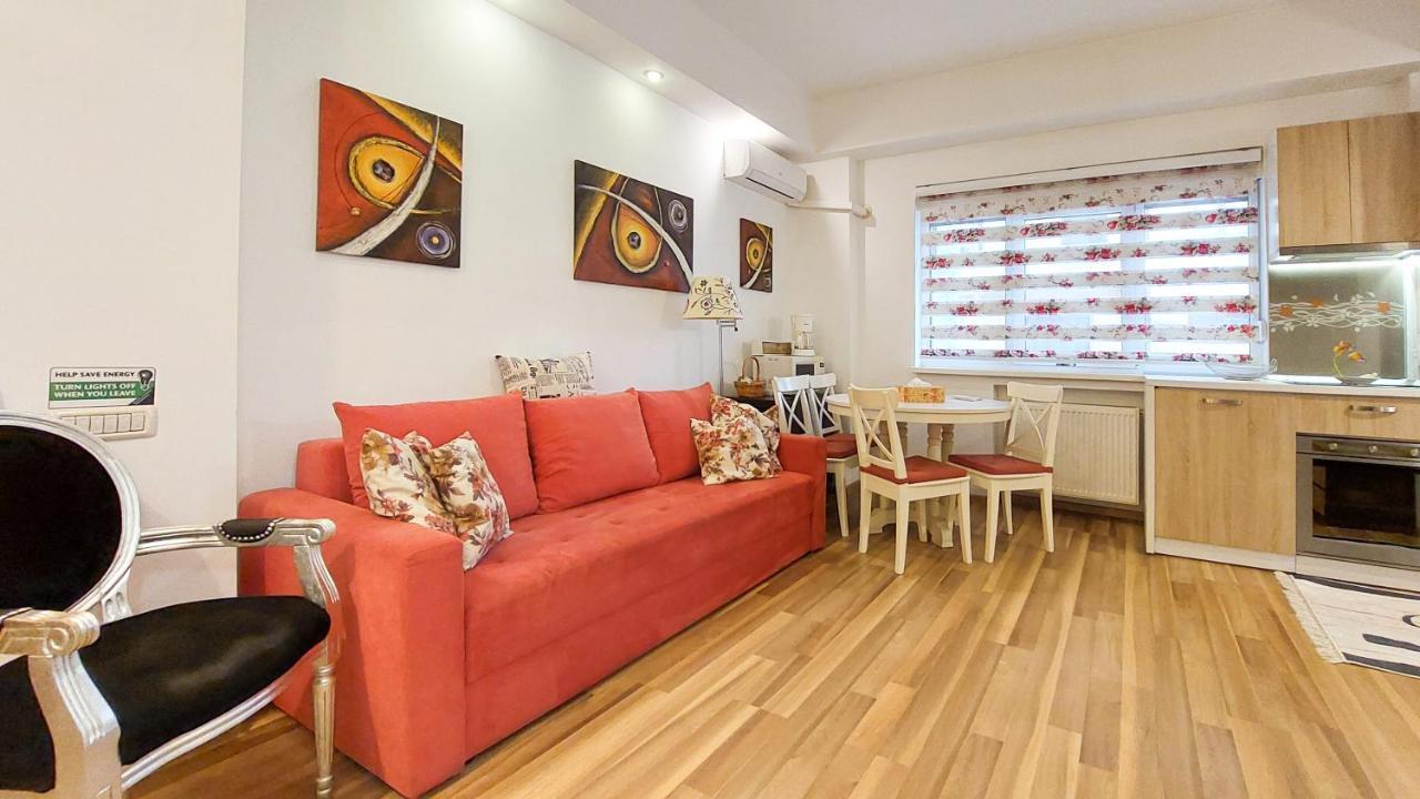 Fancy 1Bd Family Friendly In Historical Centre Apartamento Bucareste Exterior foto