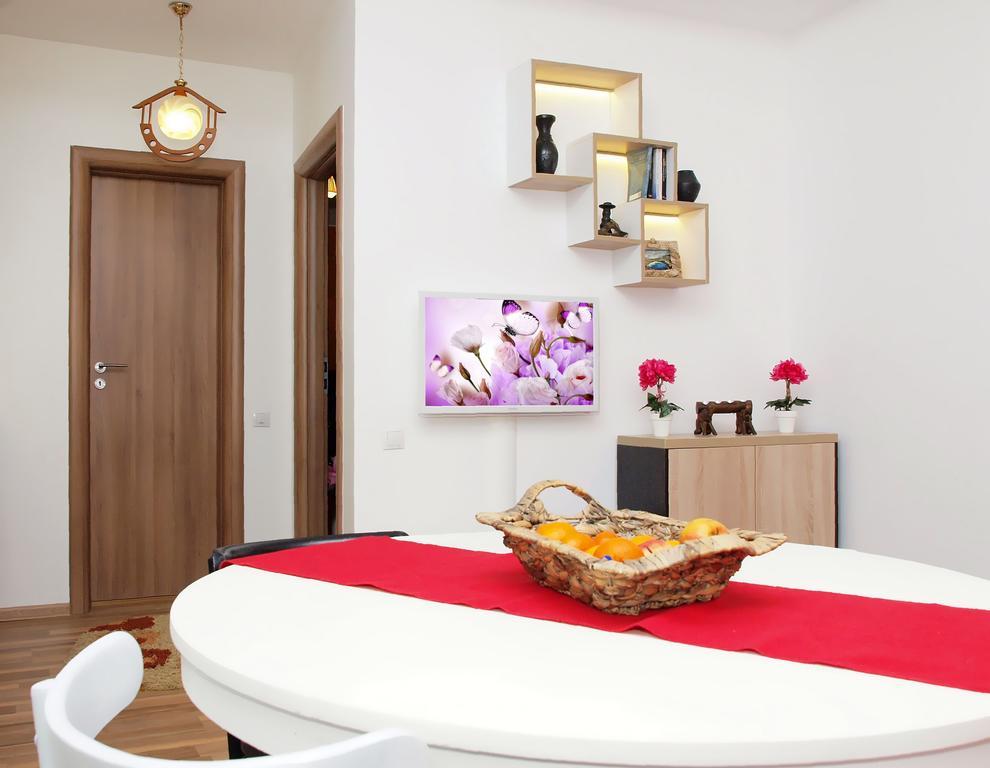 Fancy 1Bd Family Friendly In Historical Centre Apartamento Bucareste Exterior foto